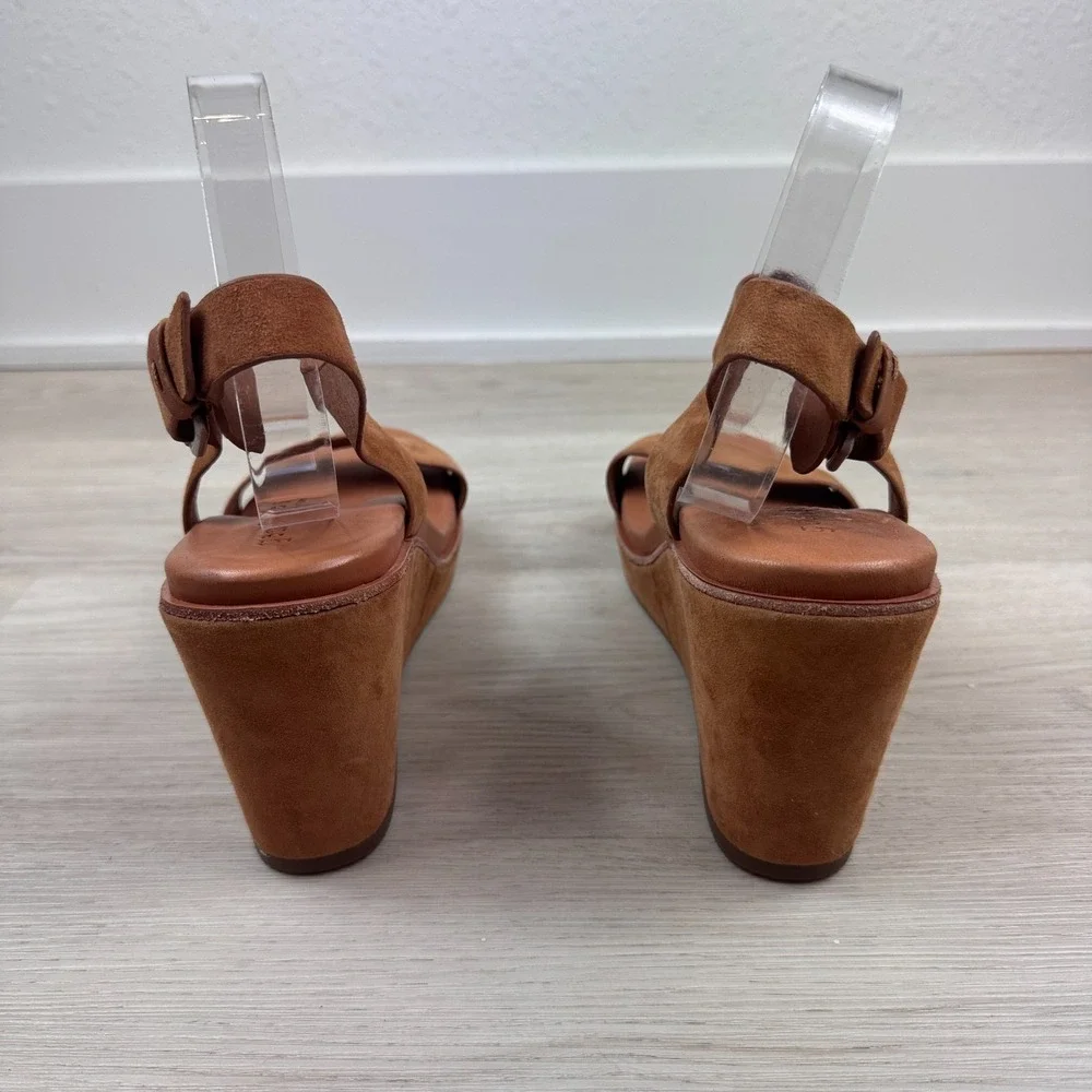 Gentle Souls by Kenneth Cole Platform Wedge Sandals Size 9.5 Brown